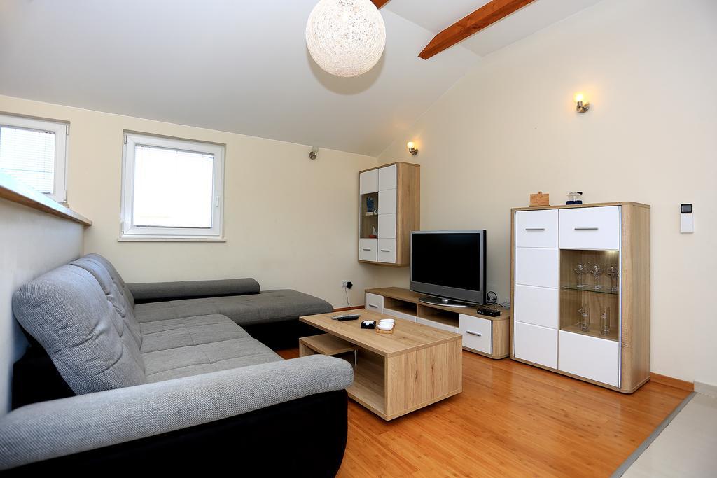 Apartment Pa Ve มูร์แตร์ ภายนอก รูปภาพ