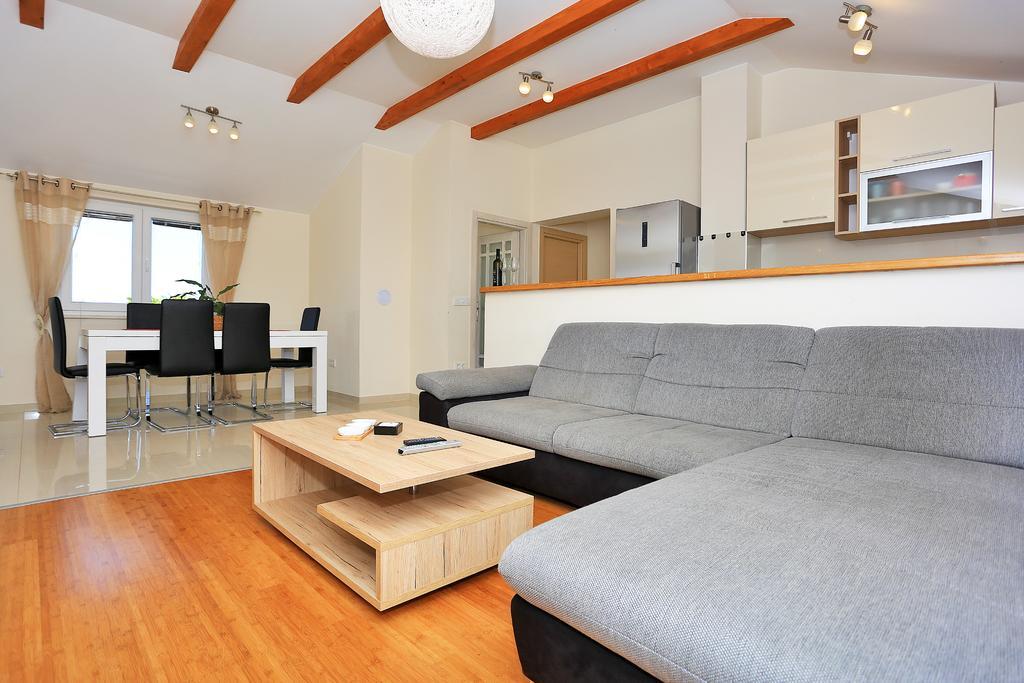 Apartment Pa Ve มูร์แตร์ ภายนอก รูปภาพ